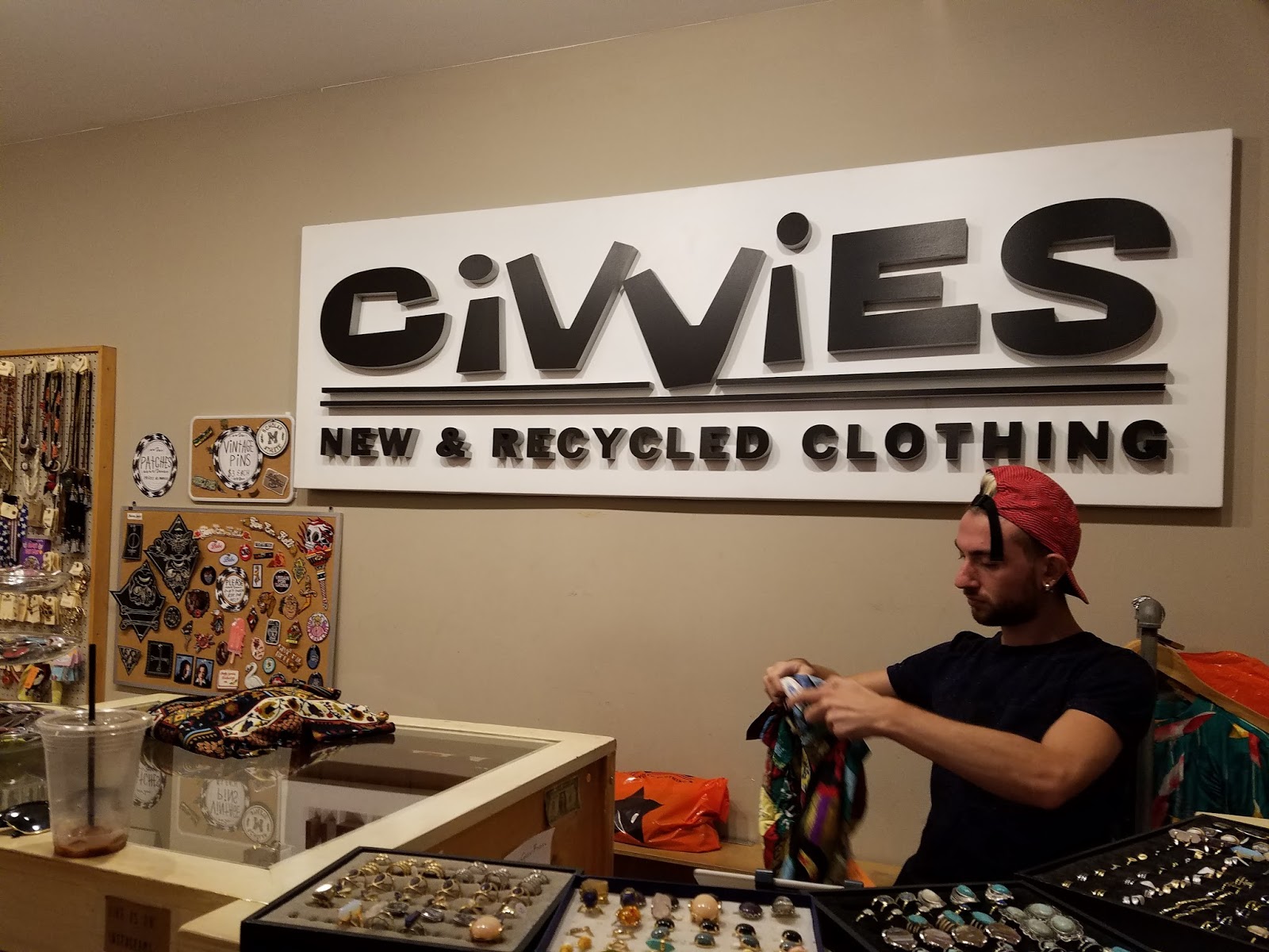 JustJewels4U Jewel's Visit Civvies (New & Recycled Clothing) in Savannah,