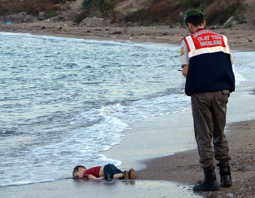 Top 100 Of The Most Influential Photos Of All Time - Alan Kurdi, Nilüfer Demir, 2015