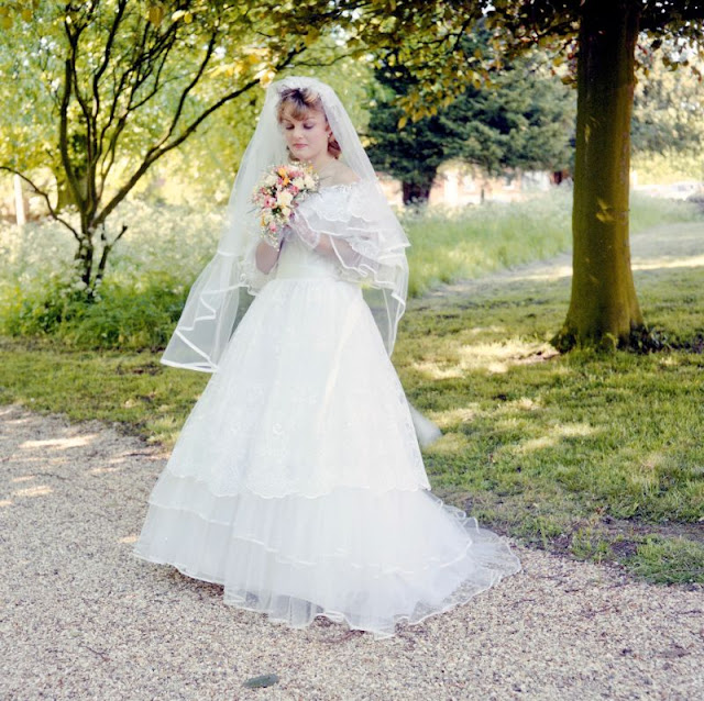 Beautiful Found Photos Show a Couple's Wedding in Cranfield, England ...