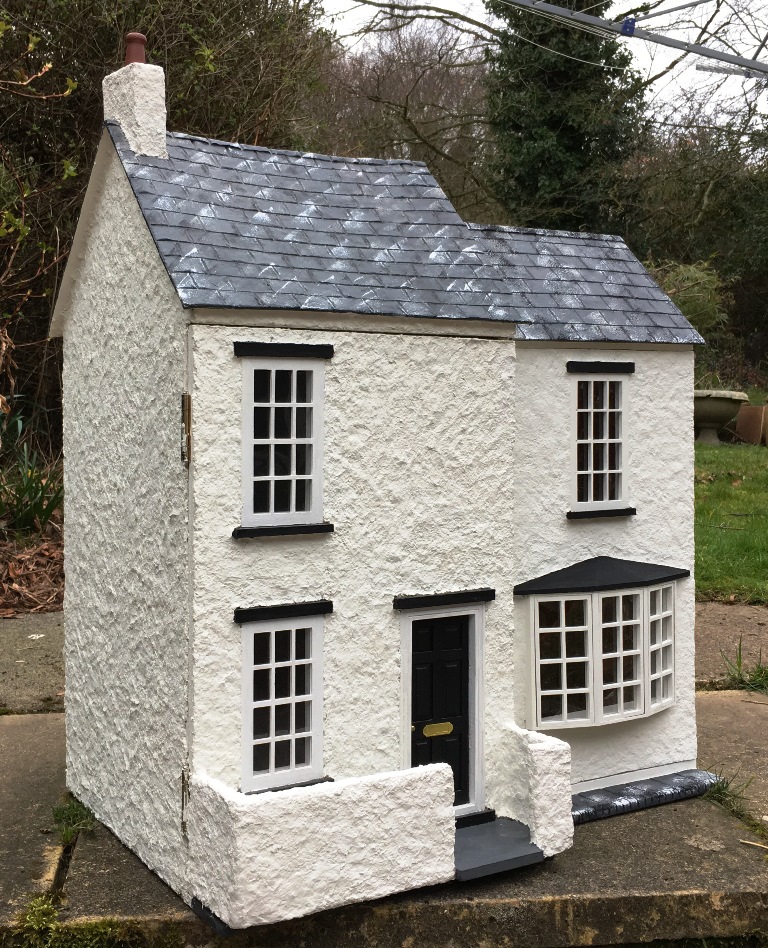 Julie's dolls house blog 1/12th Scale 'Harbour View'