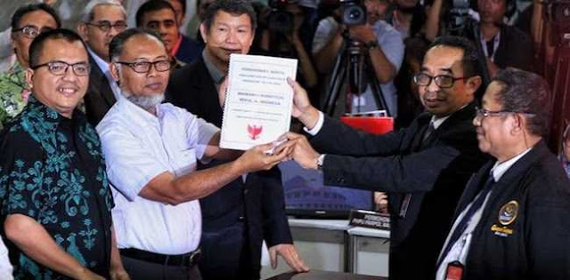 Kuasa Hukum Prabowo-Sandi: Kami Masuk Dalam Perangkap Kuasa Hukum Prabowo-Sandi: Kami Masuk Dalam Perangkap