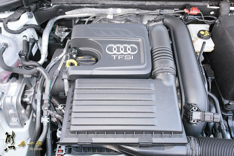 奧迪Audi A3開箱優缺點評比|Audi A3 Sportback Audi A3 Sedan