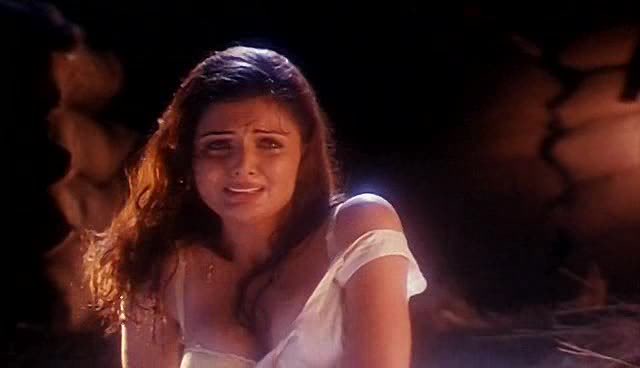 Deepshika Deepest Cleavage Pictures From Movie Koyla Nude Bollywood