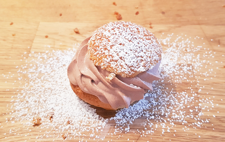 Choux chantilly cacao