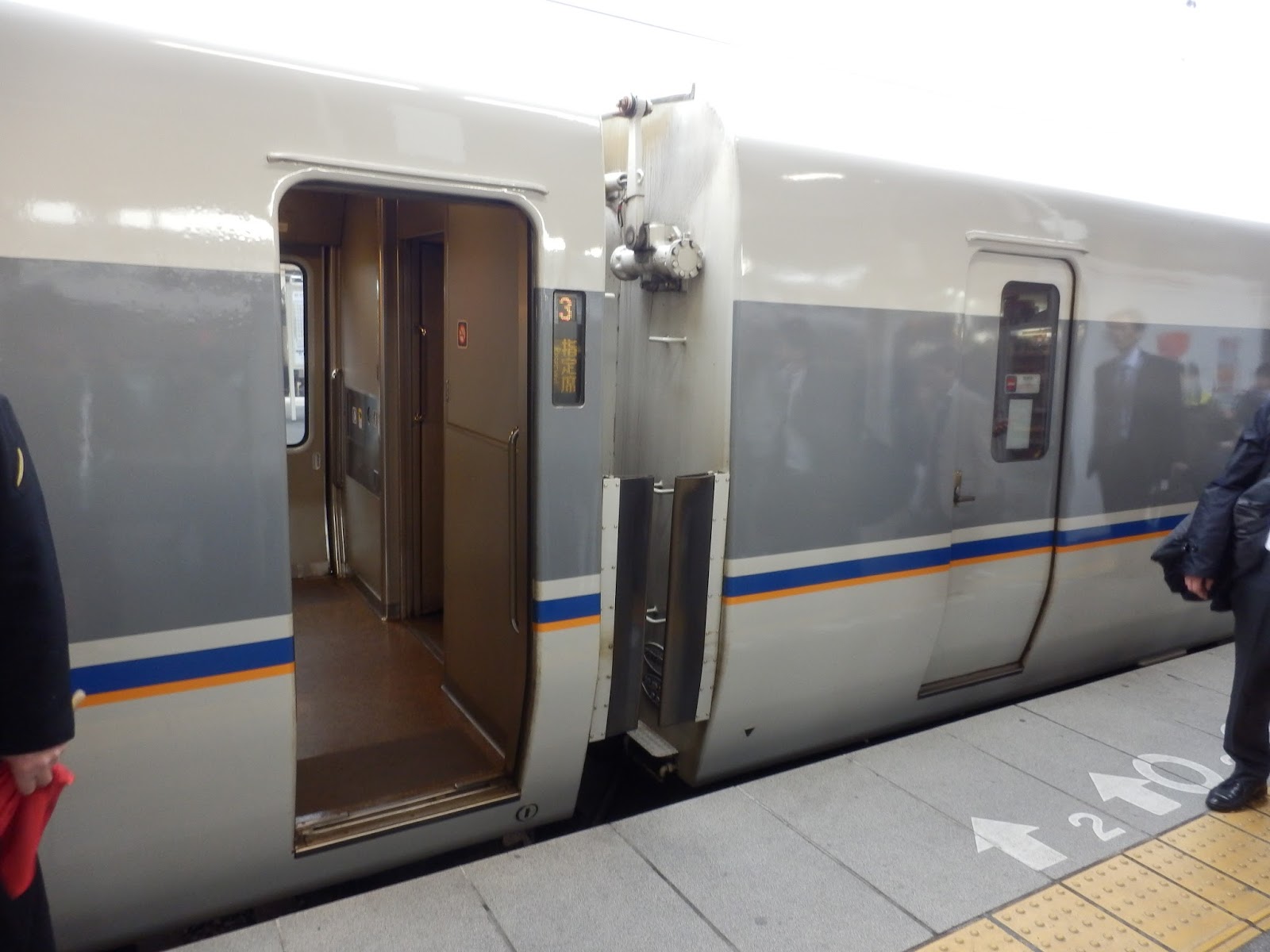 乗り換え しらさぎ 名古屋駅からの乗り継ぎ時間