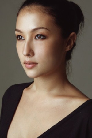 Beauty Unlimited: Solenn Heussaff