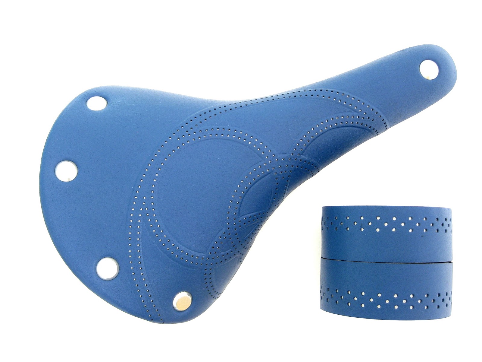 brooks c17 blue