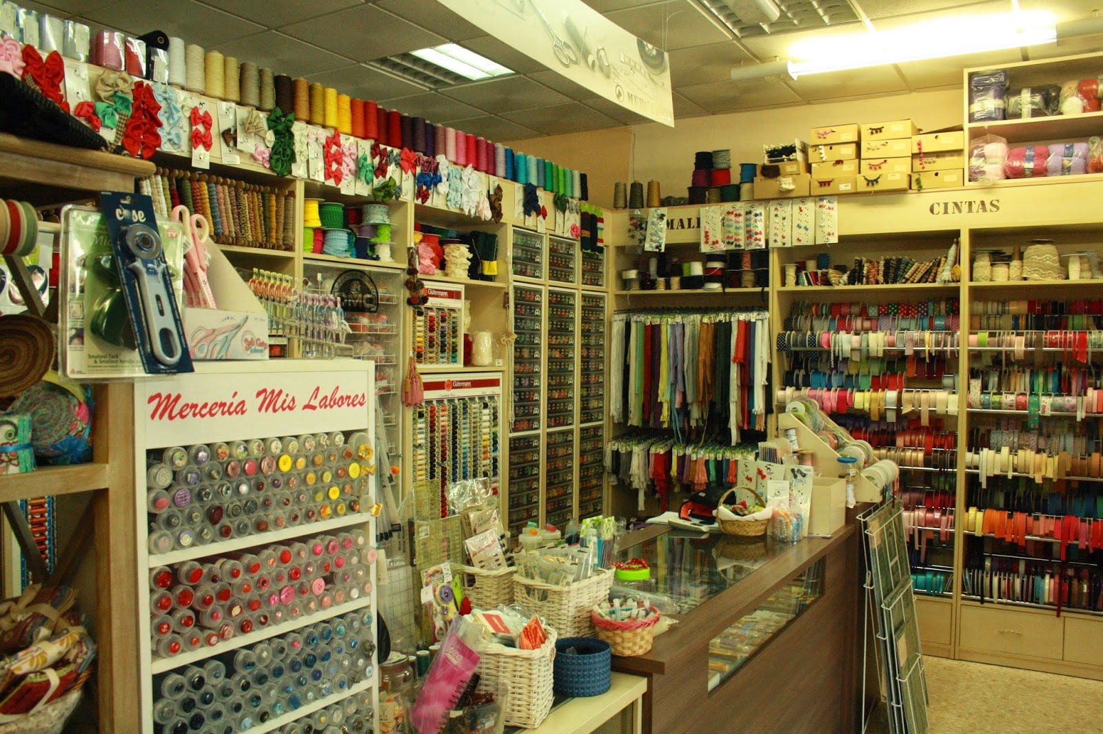 Mercería "Mis Labores" LA TIENDA