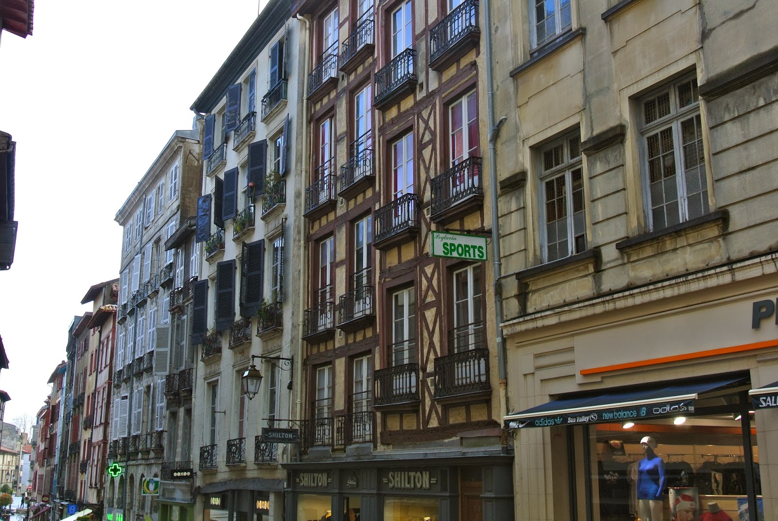 danielle abroad: jambon de bayonne