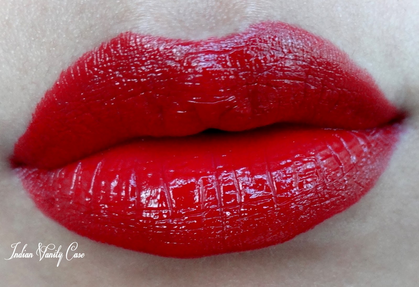 A Cynful Fiction: Maybelline Sensational Lipstick Pleasure Me Red ~ Another Deep Red