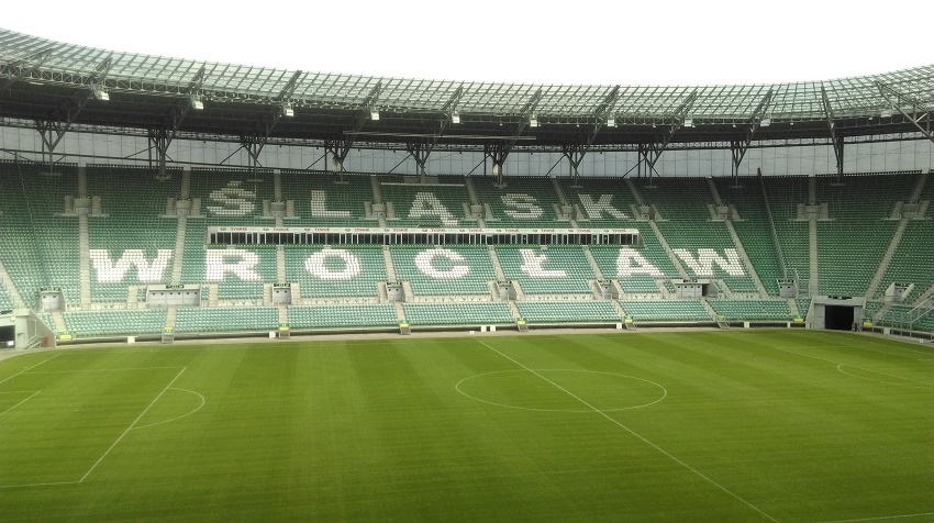 Stadion we Wrocławiu widziany z loży VIP - fot. Tomasz Janus / sportnaukowo.pl Stadion we Wrocławiu widziany z loży VIP - fot. Tomasz Janus / sportnaukowo.pl