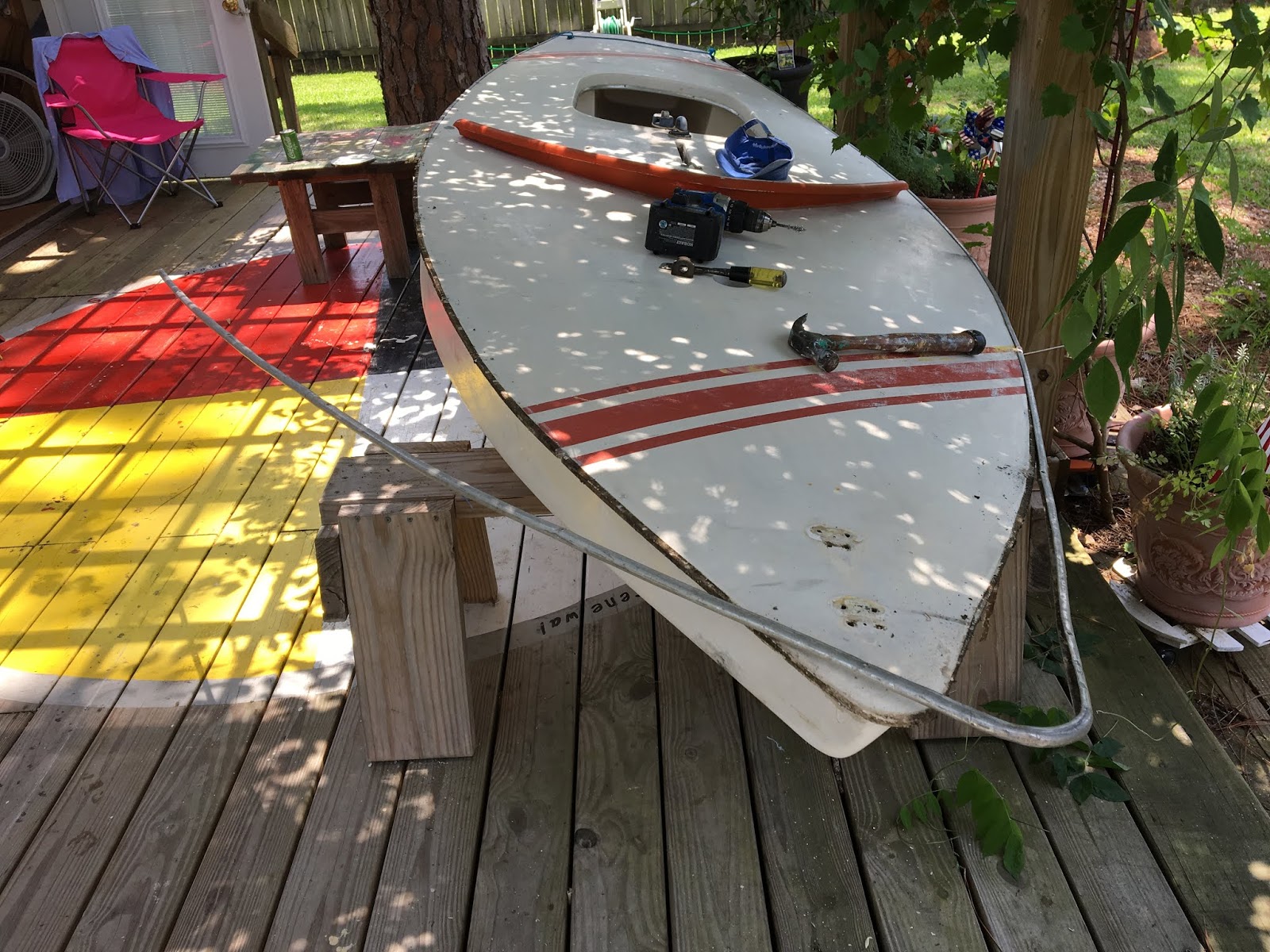 Small Boat Restoration 1978 AMF Sunfish SUGAR 2 Trim Removal and Seam