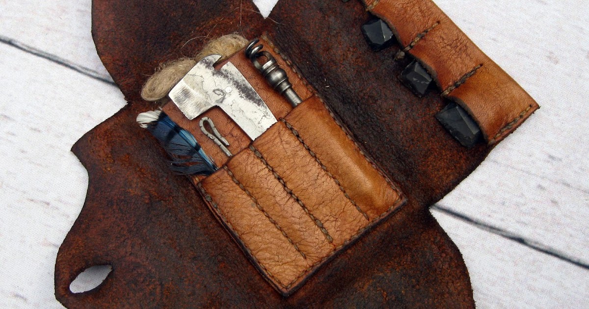 Ewing's Creek Pouches and Accoutrements: Flint and Tool wallet