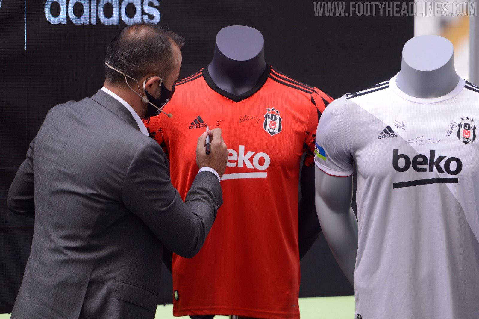 Terceira Camisa Besiktas 2020-21