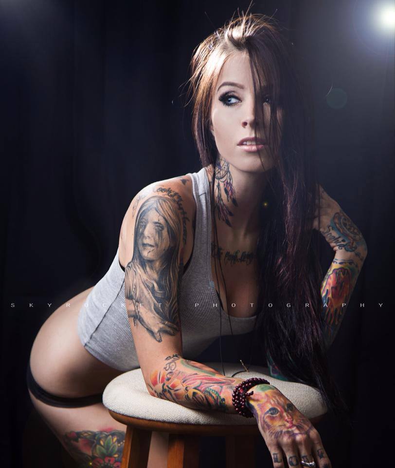 Hot tattooed babes