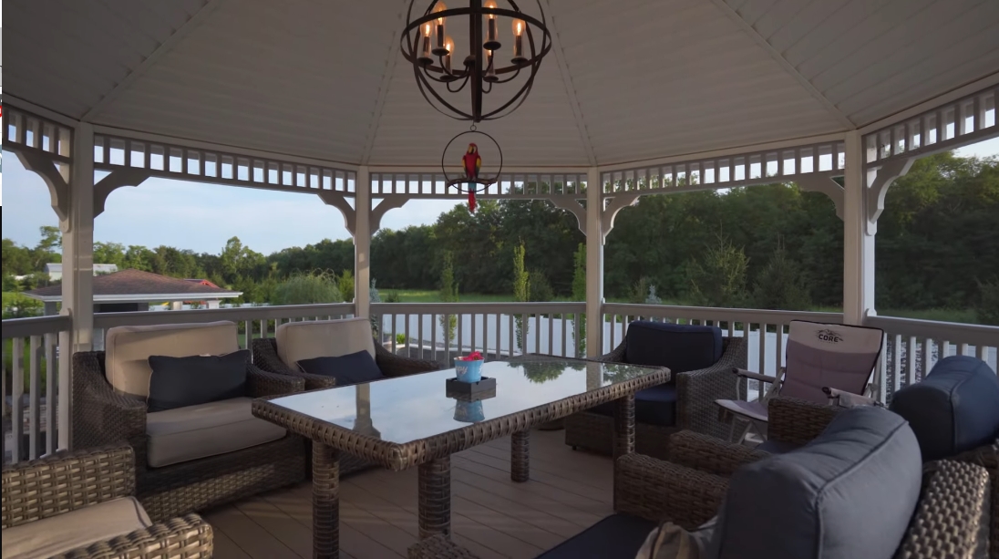 30 Photos vs. 123 Church Ln, East Brunswick, NJ Interior Design Luxury Home Tour
