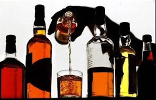 14+ Arti Mimpi Diberi Minuman Keras