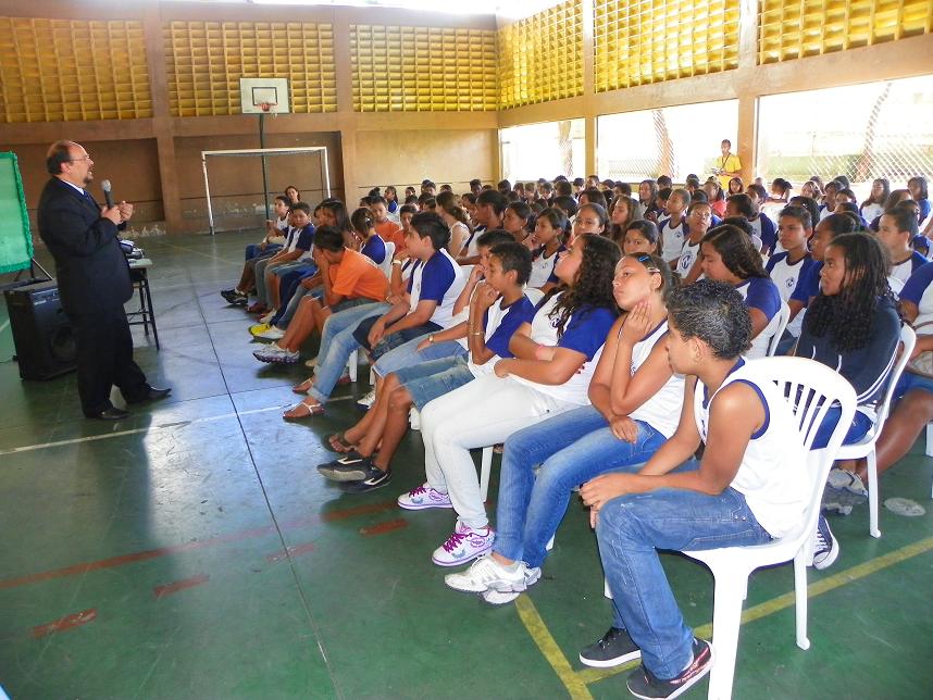 A Prefeitura mais perto de você: Alunos de Escola Municipal participam ...