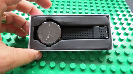 s a leading laptop maker that is popular around the globe Video & Photo Gallery: Unboxing Lenovo Watch 9 Bluetooth 5.0 Smartwatch
