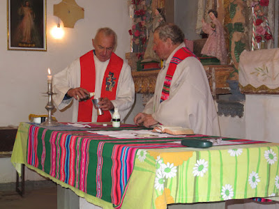 beim Festgottesdienst an PETER und PAUL bei P. Claus in San Pablo de Lipez (Freiburger Missionare)