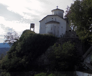 ο ναός της αγίας Παρασκευής στο Ριζοβούνι