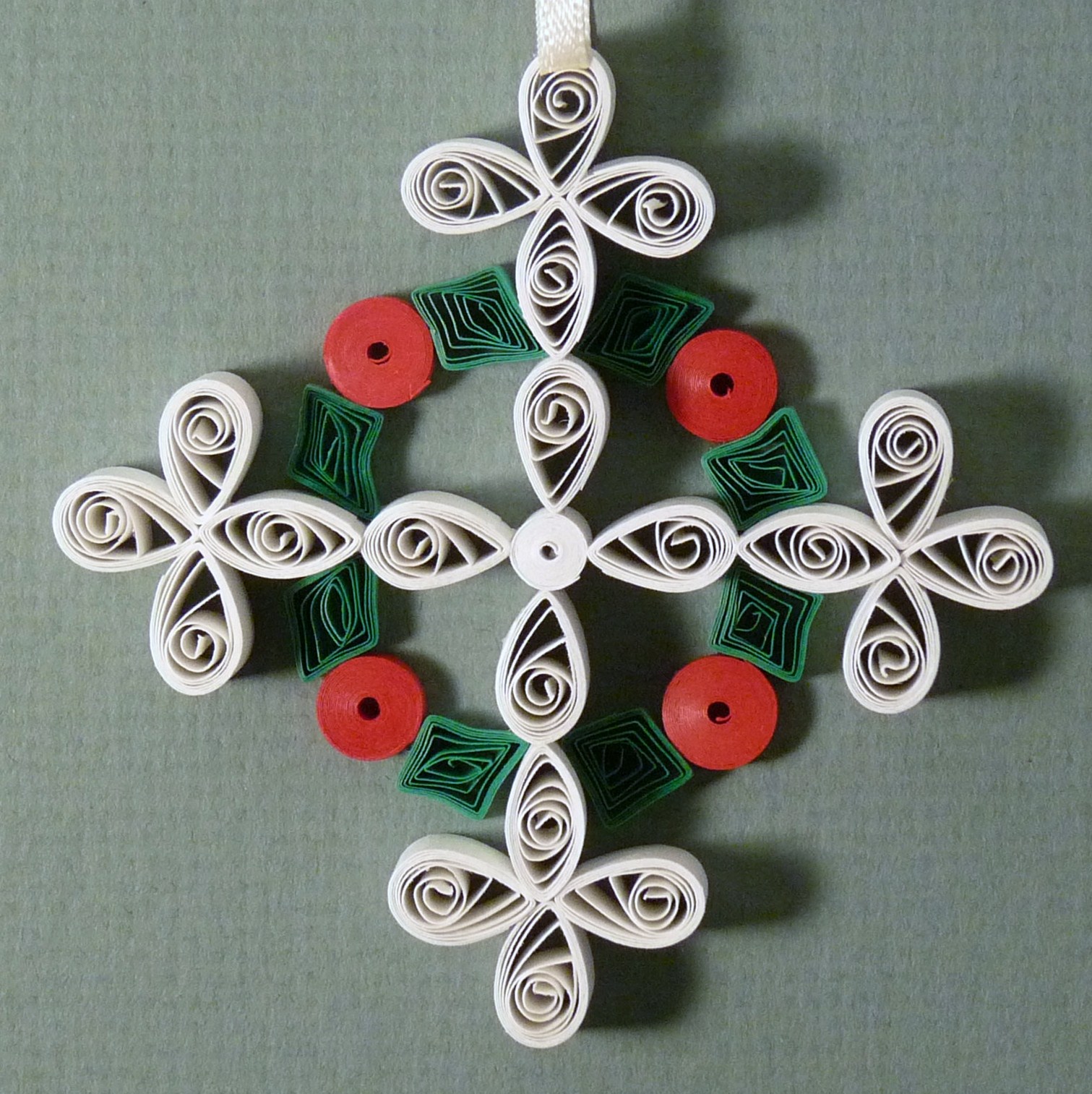 Quilling By Sandra White: Quilled Christmas Ornaments