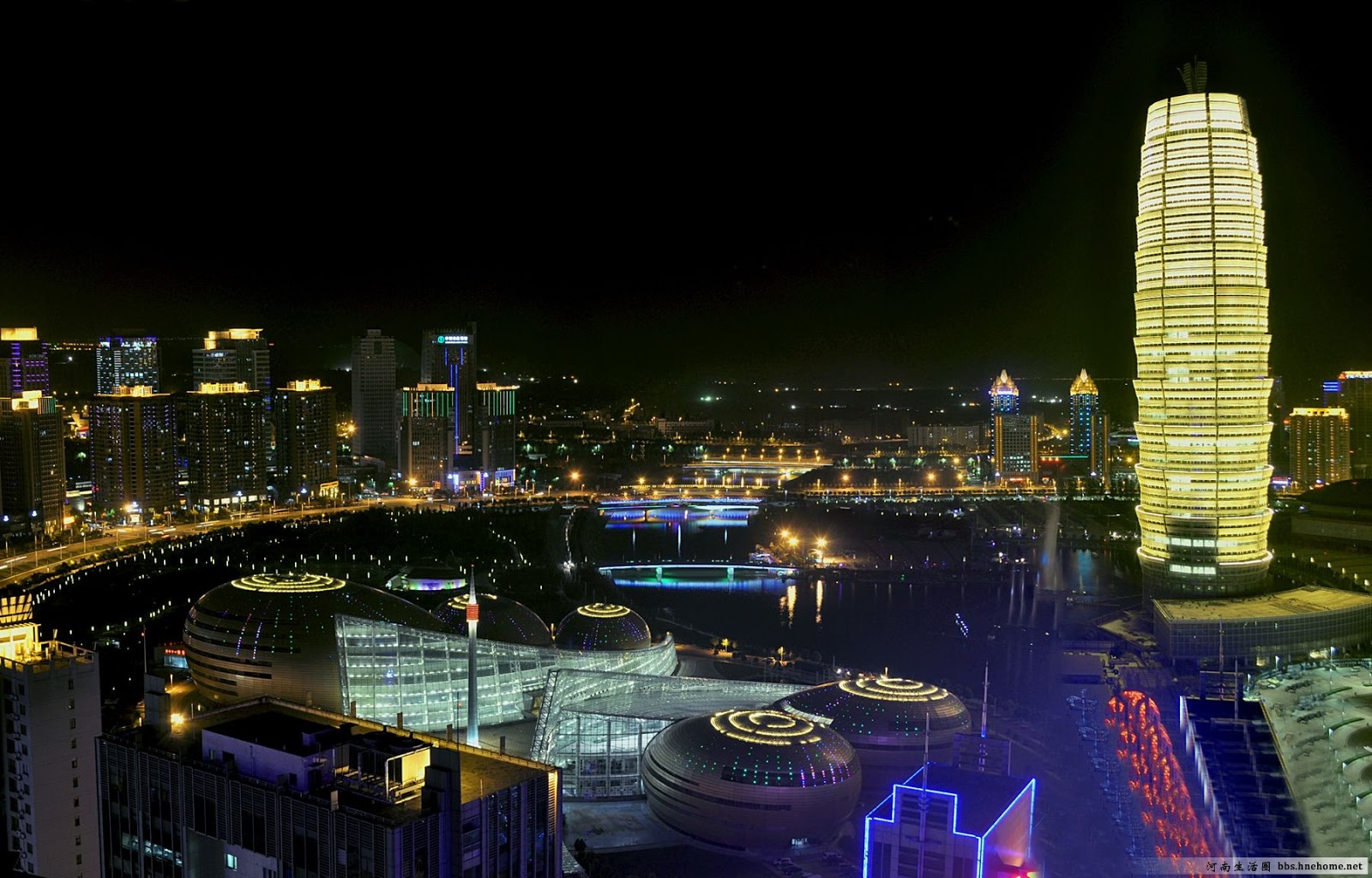 FML Johnson Historical Zhengzhou and Modern Los Angeles