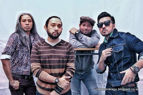 Naif Band Lirik Kenali Dirimu