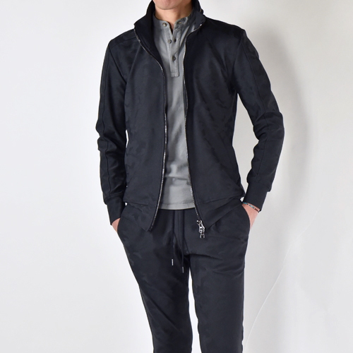 junhashimoto TRACK JACKET / GATHER TUCK PANTS   .R by DUE blog