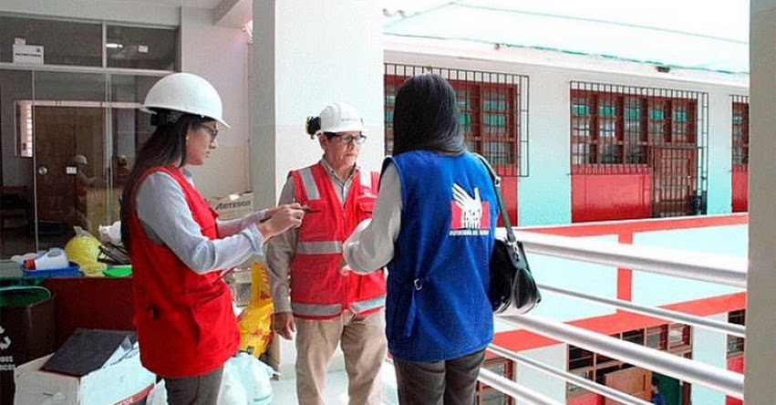 Denuncian que colegio inaugurado en Tumbes por el presidente Martín Vizcarra, presenta deficiencias en su infraestructura Denuncian que colegio inaugurado en Tumbes por el presidente Martín Vizcarra, presenta deficiencias en su infraestructura