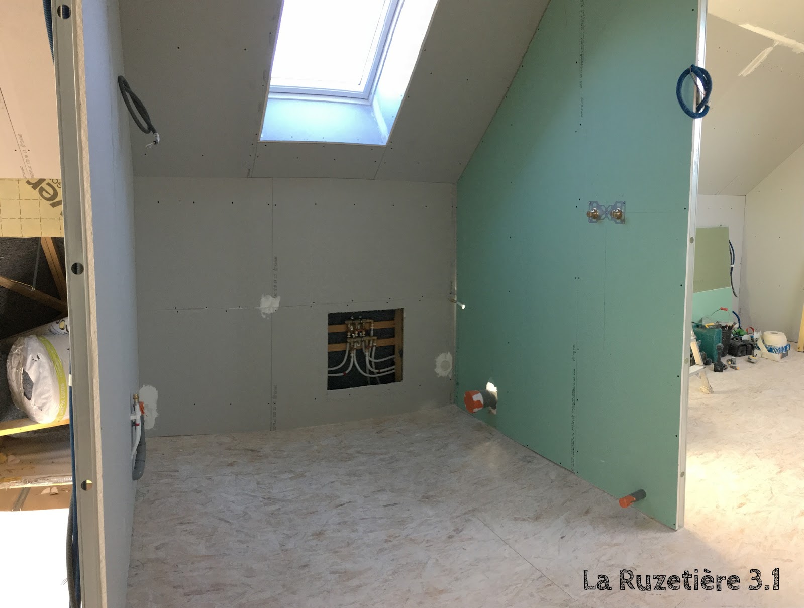 La Ruzetière 3.0 Maison Ossature Bois RT 2012 Placo (suite) Plomberie Coffrage conduit poêle