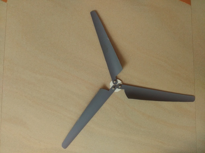 How to make Small Wind Turbine (With Pictures and Video)