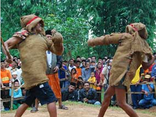 5 Jenis Ritual di Indonesia Untuk Mendatangkan Hujan yg unik
