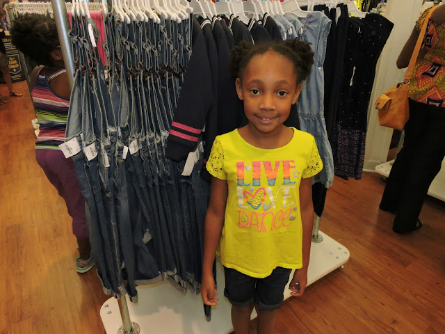 Oshkosh B'gosh Fall Preview Collection Event: Plus First Day of School Pictures!  via  www.productreviewmom.com