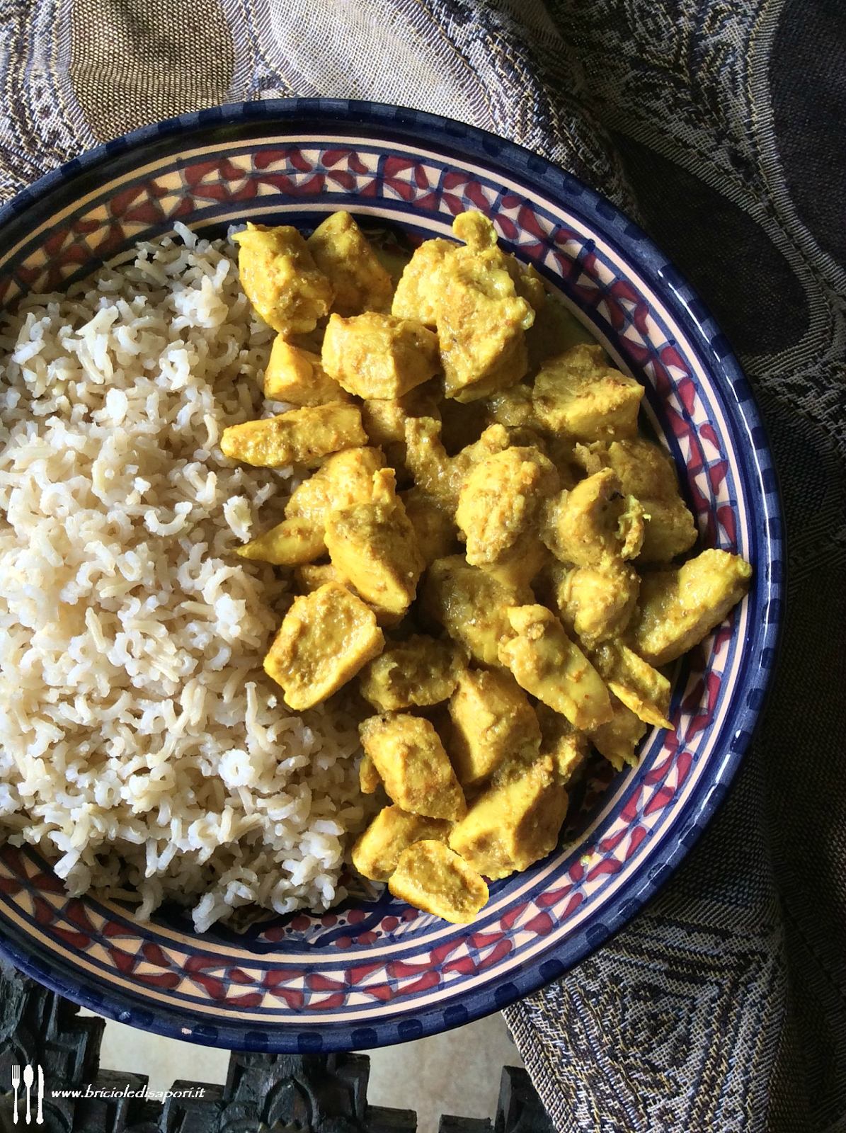 pollo al curry delicato con riso basmati