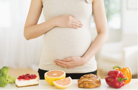 Mencegah Makanan yang Berbaya  bagi Ibu dan Bayi