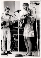 David Rea und Joni Mitchell 1967 in Mariposa