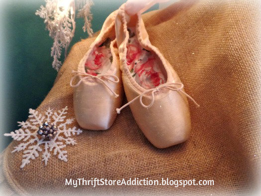 Vintage ballet pointe shoes