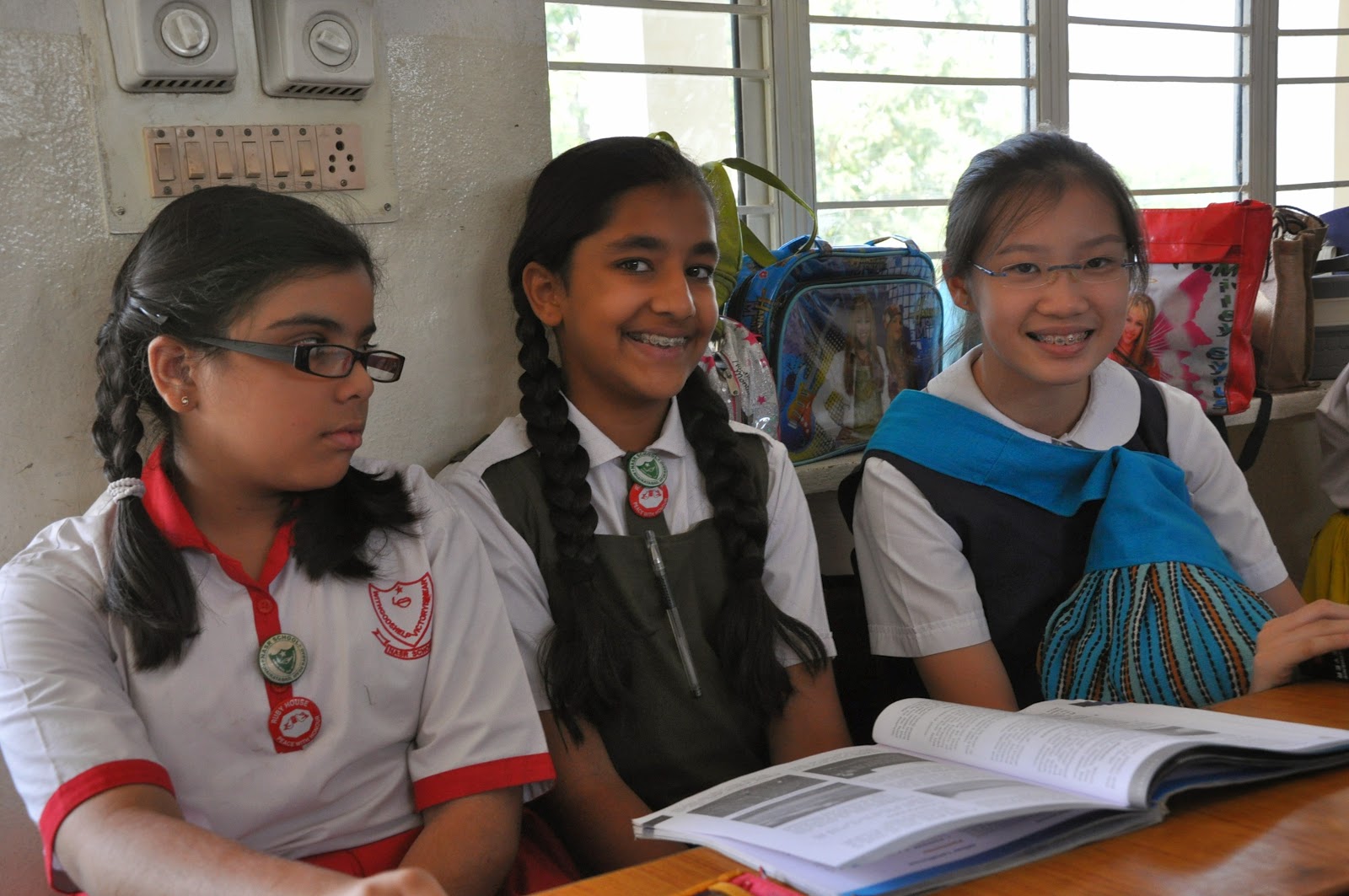 rgps-hyderabad-twinning-programme-22-nov-2011-visit-nasr-girls-school