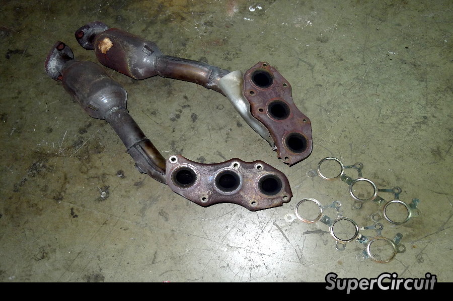 SUPERCIRCUIT Exhaust Pro Shop Toyota Mark X Quad Exhaust Custom