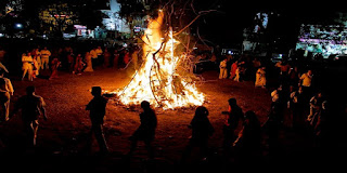 Holika Dahan wallpaper download HD for desktop ,mobile Holika Dahan wallpaper download HD for desktop ,mobile
