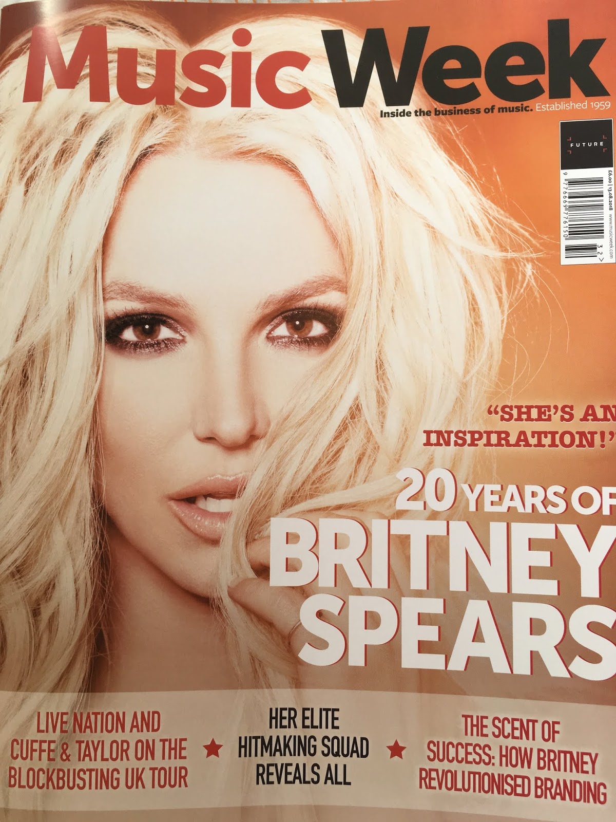 Scans Britney en Music Week