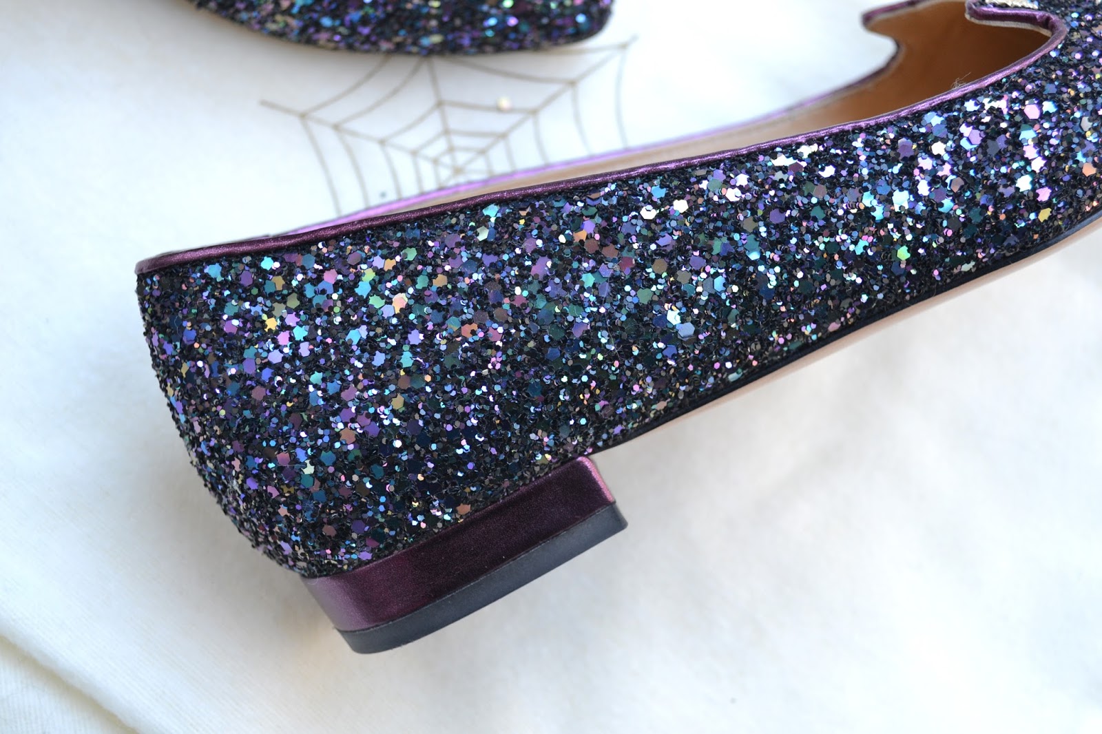 FASHION Charlotte Olympia Mid Century Glitter Kitty Flats Cosmetic