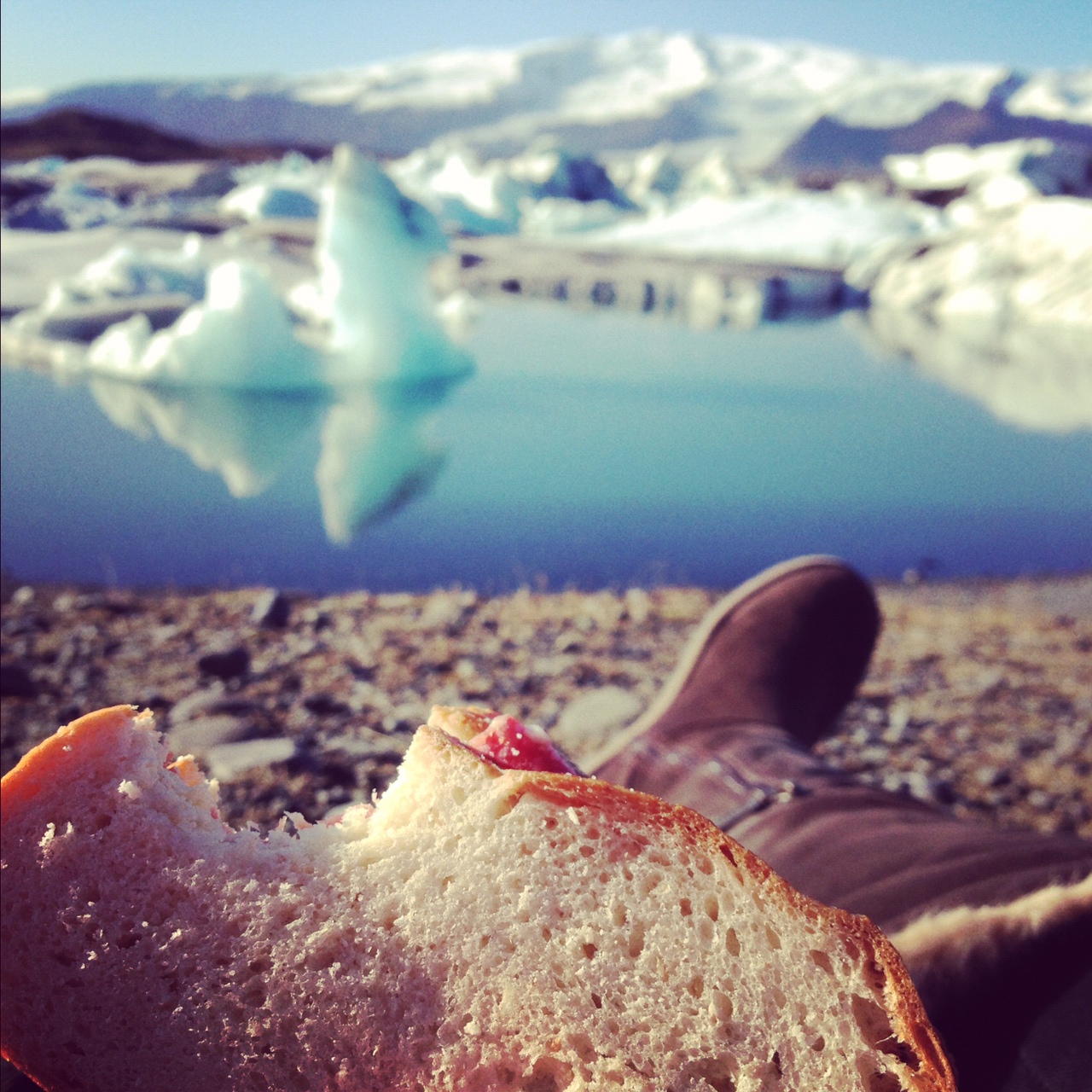 Aspiring Kennedy Instagram does Iceland.