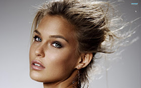 Bar Refaeli HD Wallpaper
