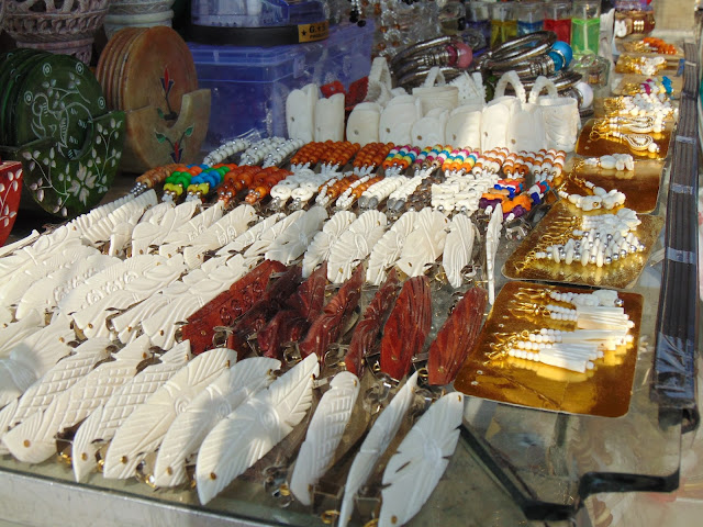 shops in bhool bhulaiya