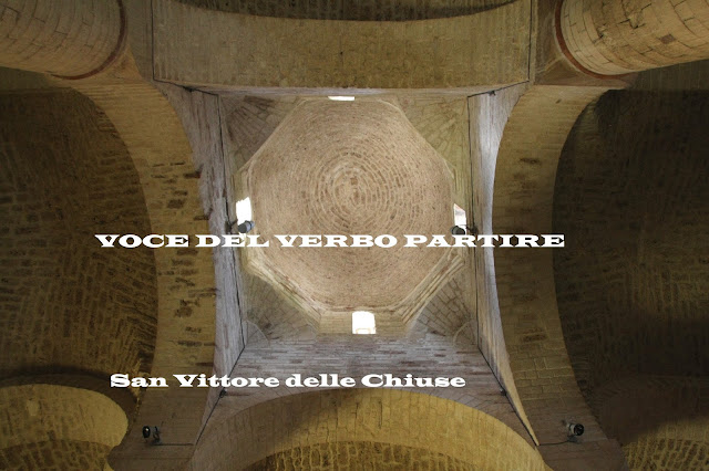 L'INTERNO DELL'ABBAZIA DI SAN VITTORE DELLE CHIUSE