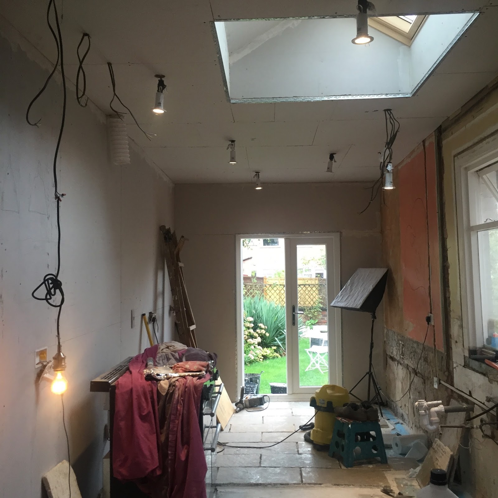 Kezzabeth.co.uk UK Home Renovation, Interiors and DIY Blog