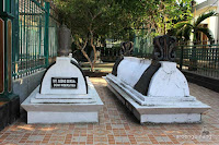 makam raja raja demak