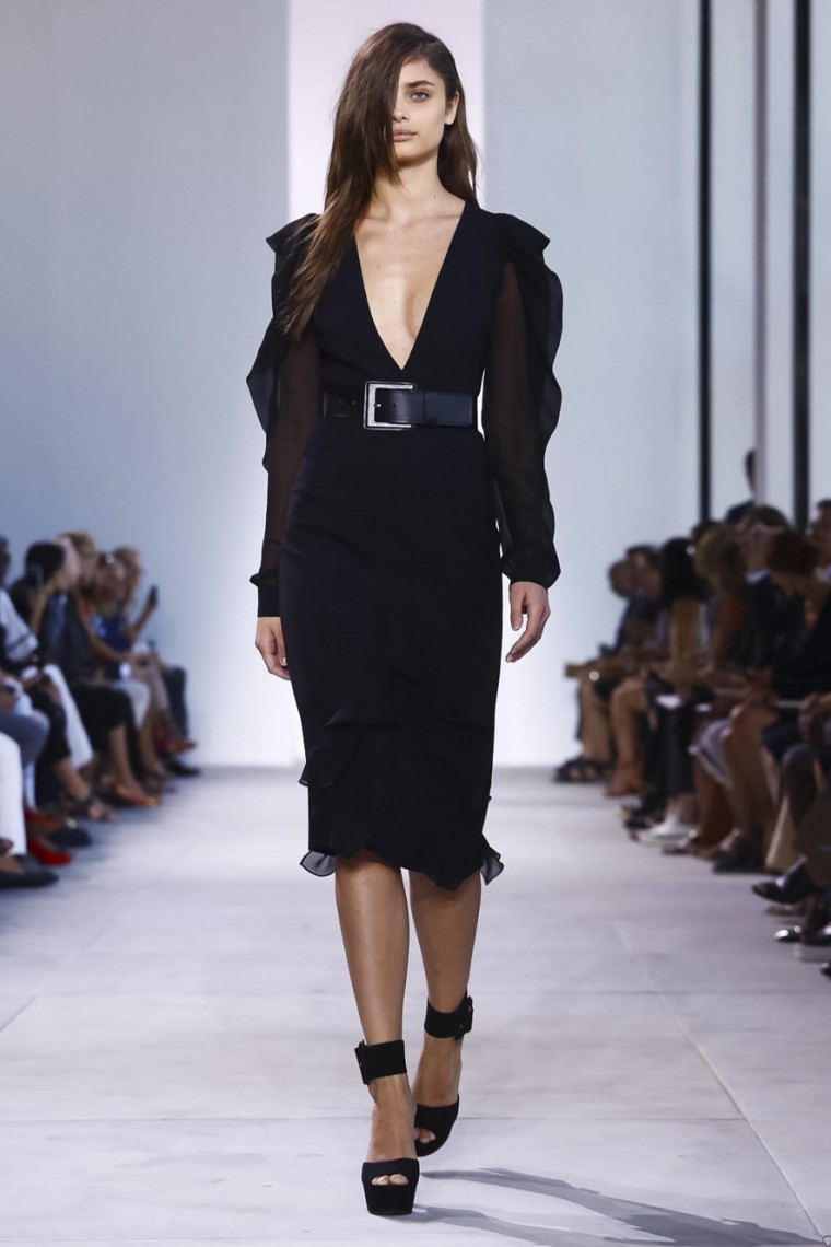 Michael Kors Spring Summer 2017 - New York Fashion Week michael-kors-spring-summer-2017-New-York-Fashion-Week, michael-kors-spring-summer, bag-michael-kors, sac-michael-kors, robe-michael-kors, lunettes-michael-kors, glasses-michael-kors, dress-michael-kors, chaussures-michael-kors, talons-michael-kors, escarpins-michael-kors, wheels-michael-kors, dudessinauxpodiums, du-dessin-aux-podiums, kendall-jenner-michael-kors